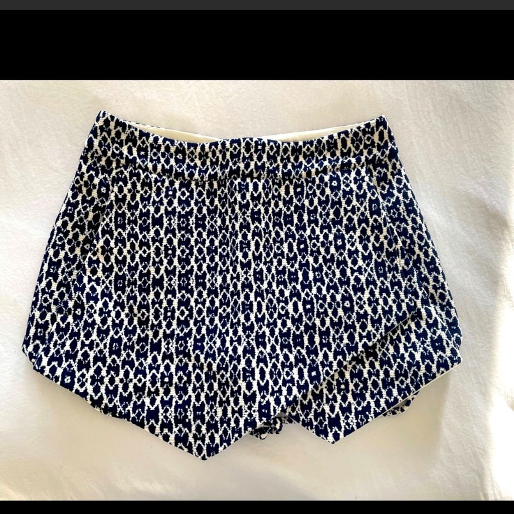 Navy & White Skort By Aqua